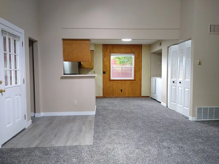 470 S Fenton St — Photo 46