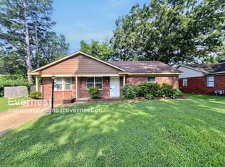 8549 Southaven Cir W, Southaven, MS 38671
