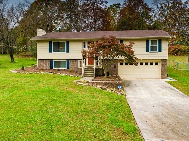 1st image of 8229 Blue Spruce Dr