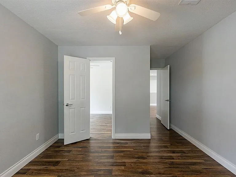 12023 Meadow Place Dr — Photo 44