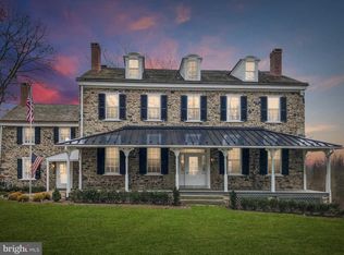 5261 W Chester Park, Newtown Square, PA 19073