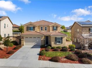 28010 Kenny Ln, Saugus, CA 91350