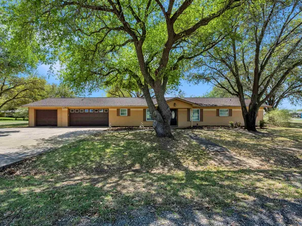 201 W Heron, Highland Haven, TX 78654