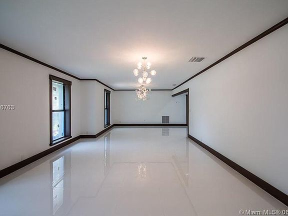 5th image of 16141 SW 76th Ave