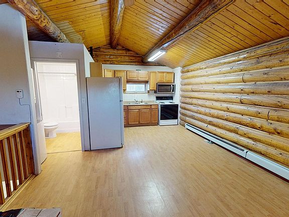 3rd image of 2390 Richardson Hwy #2