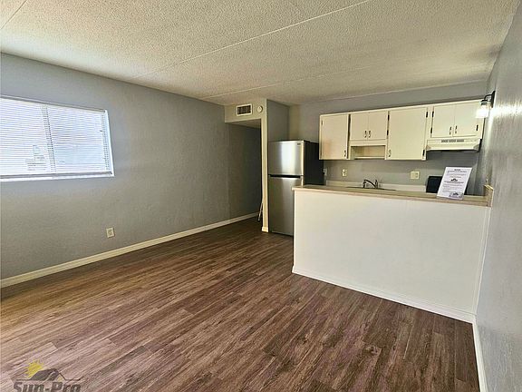 5th image of 515 Silver Beach Ave APT 5