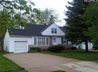 944 Dalewood Rd, Lyndhurst, OH 44124