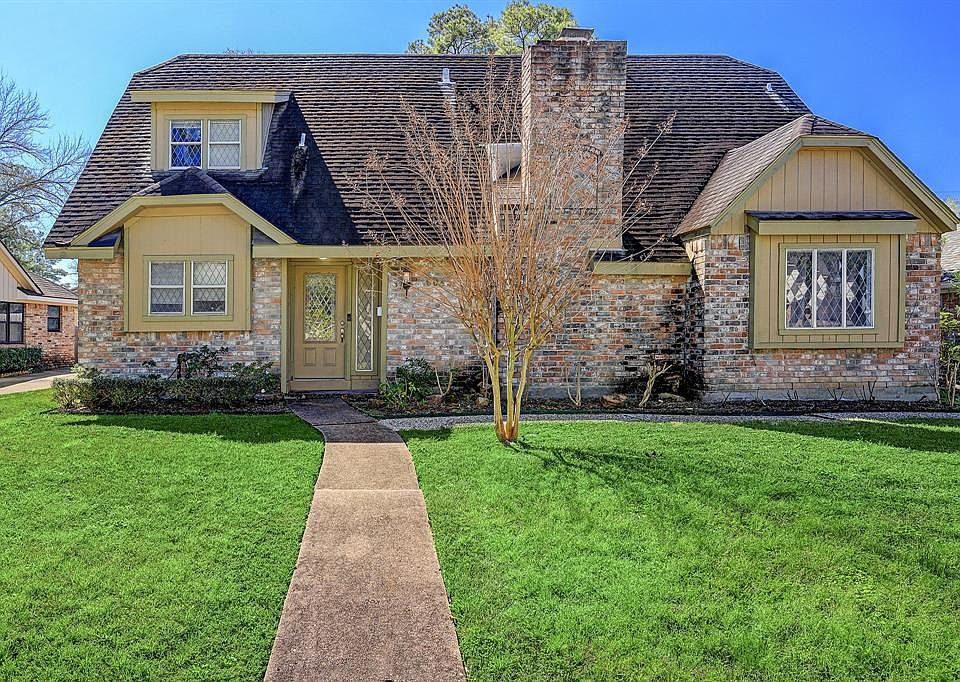 1st image of 6043 Greenmont Dr