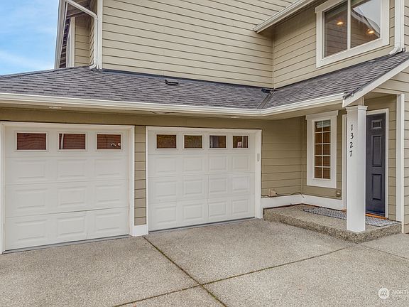 4th image of 1327 149th Place SW