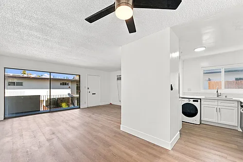 Floor plan 211