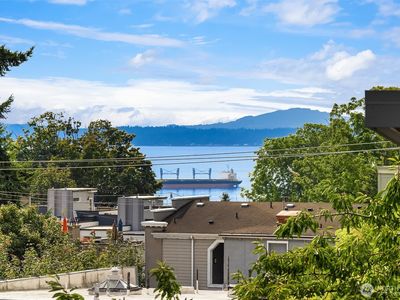 1915 9th Avenue W, Seattle, WA, 98119