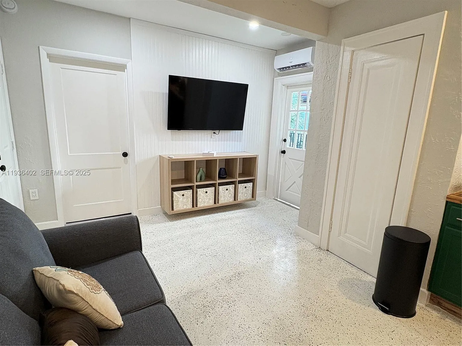 1 bed, 1.0 bath, 728 sqft, $2,000 — Photo 3