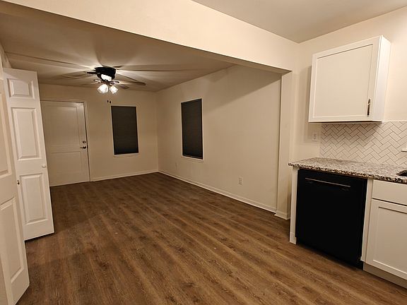 4th image of 5 S Burnett St