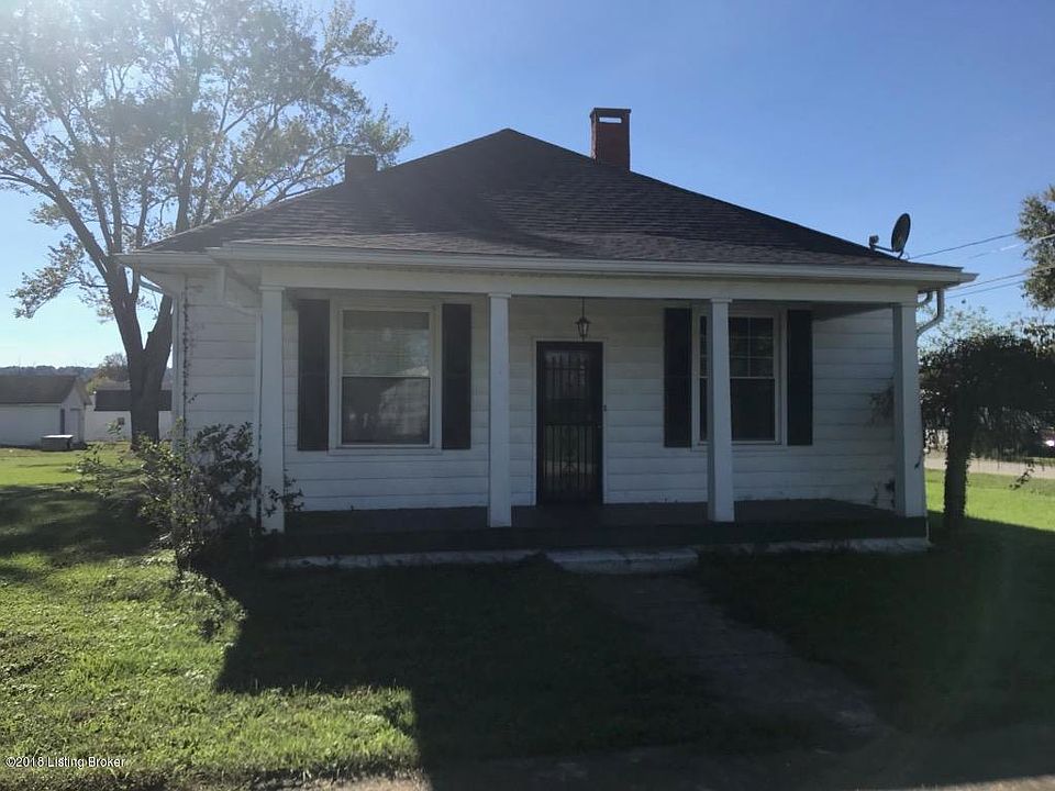 1st image of 82 S Maple St