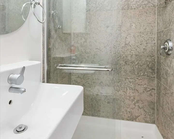 4220 S Champlain Ave #3S — Photo 15