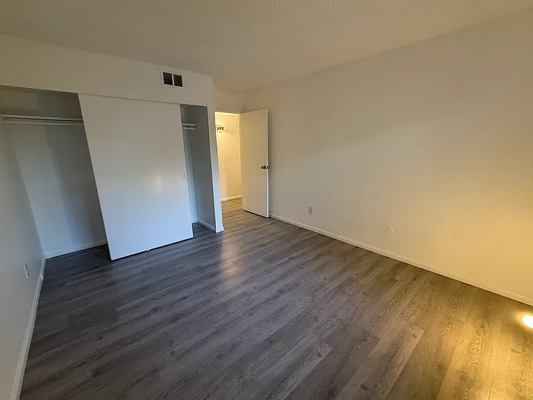 14434 E Colorado Dr #201 — Photo 5