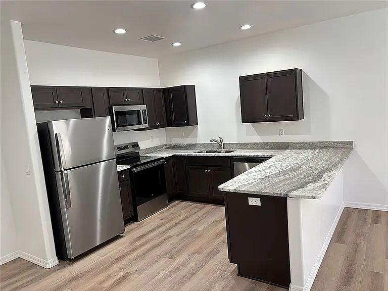 2521 Sycamore Ave #A — Photo 23