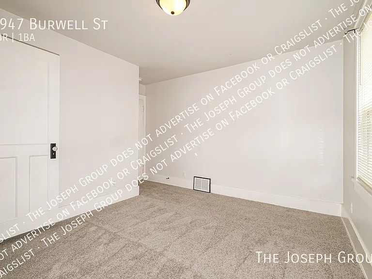1947 Burwell St — Photo 22
