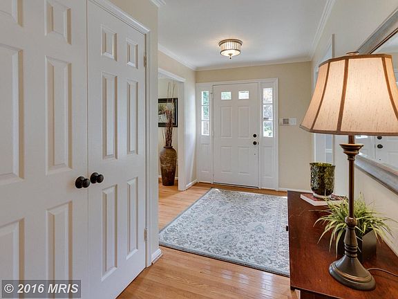 3rd image of 9604 Ceralene Ct