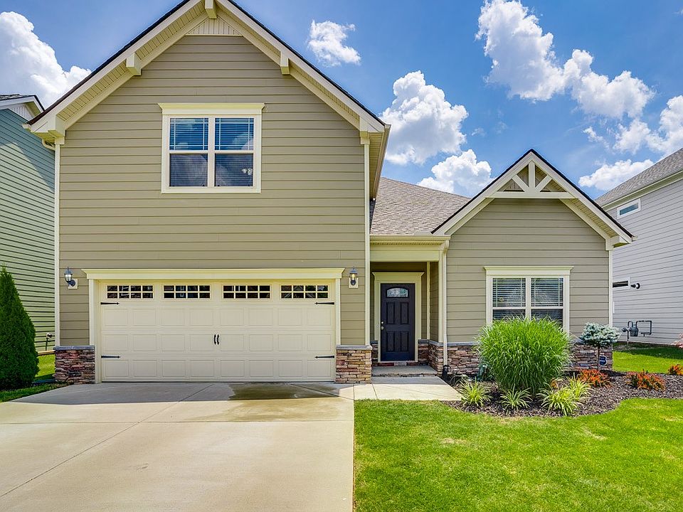 1st image of 1143 Cotillion Dr
