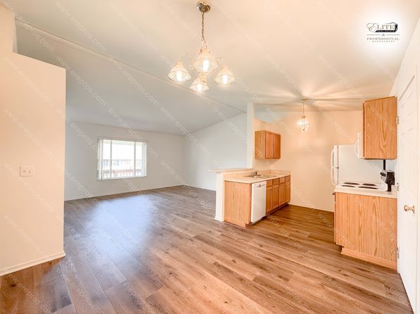 9448 Forestview Cir