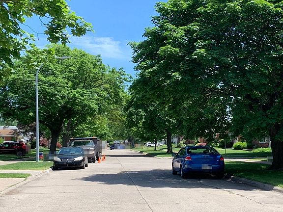 4th image of 28366 Mackenzie Dr