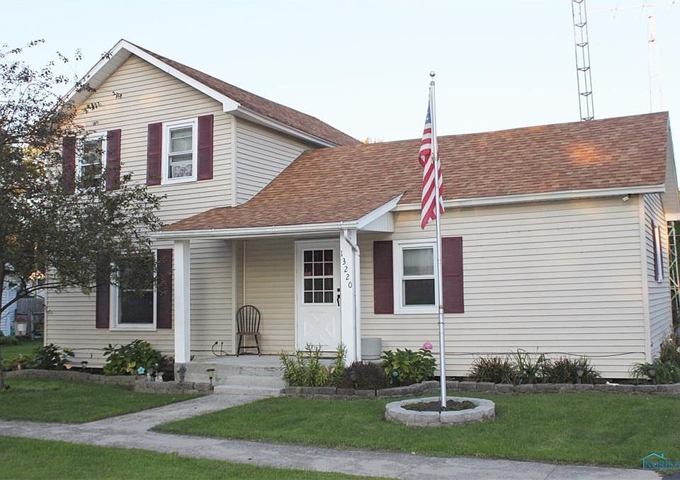 1st image of 13220 Silver St