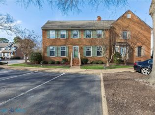 19 Capps Qtrs #1, Hampton, VA 23669