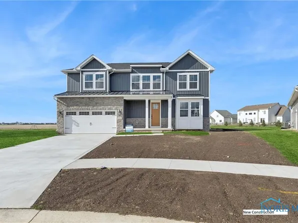 9306 Pondside Ct, Sylvania, OH 43560