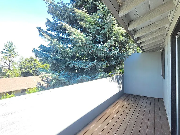 Lincoln Terrace — Photo 28