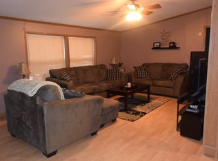 2427 Cumberland Rd, Grand Forks, ND 58201