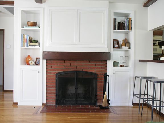 Fireplace w/ Built-Ins