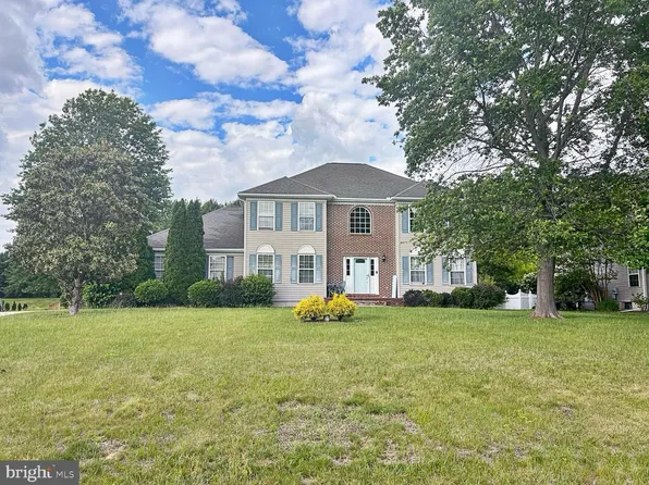 169 Fieldbrook Dr, Magnolia, DE 19962