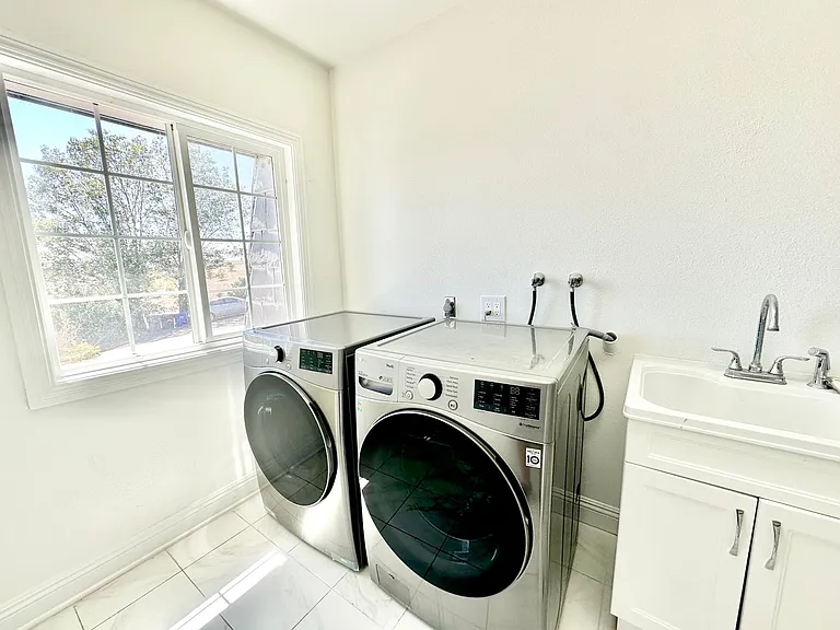 9431 W Lilac Rd #1 — Photo 60