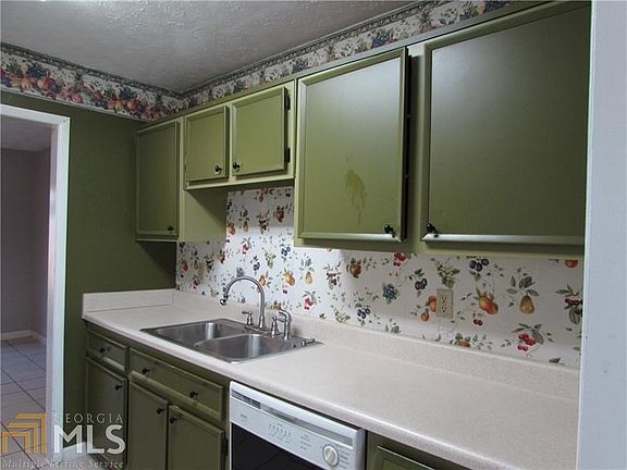 5th image of 1803 Ashborough Way SE APT E