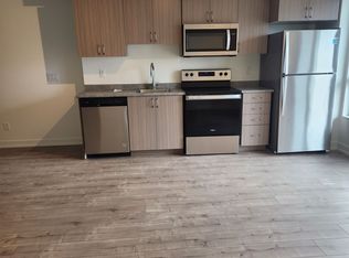 10 Wilby Cres #9-04, Toronto, ON M9N 0B6