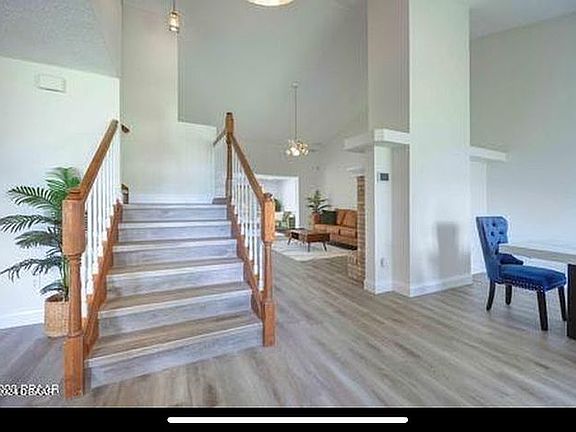 4th image of 405 Aleatha Dr