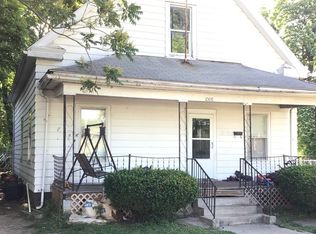 1008 S 3rd St, Springfield, IL 62703