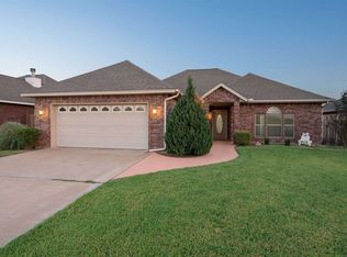 3614 NE Richmond St, Lawton, OK 73507