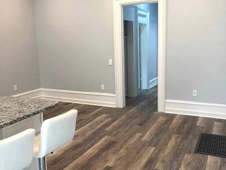 214 Green St #1 — Photo 15