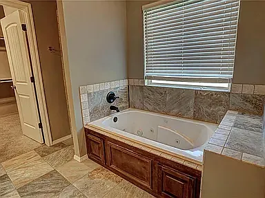 19124 Cottonwood Ct — Photo 5