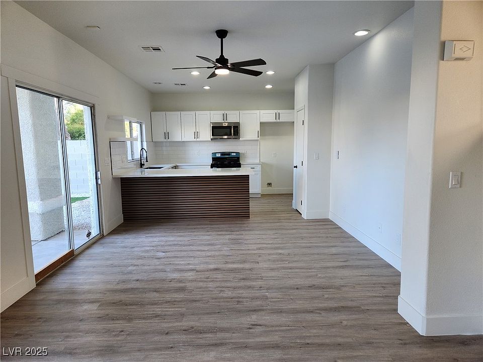 1st image of 2032 Jesse Scott St