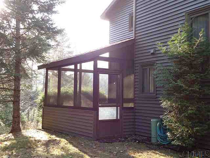 2nd image of 14A EVERGREEN Road