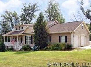 303 Scarlet Tanager Ct, Arden, NC 28704