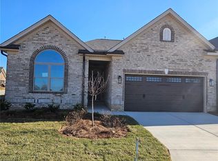 1522 Oakbluffs Dr, Colfax, NC 27235