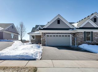 7065 Waterstone Ln, Woodbury, MN 55125