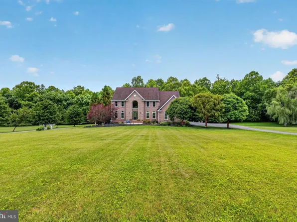 6351 Trout Stream Dr, Sykesville, MD 21784