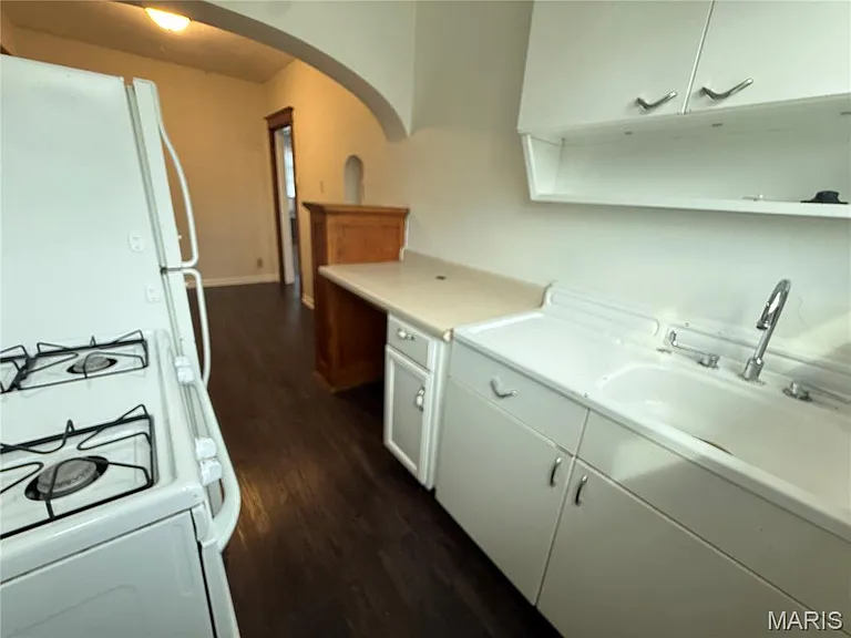3954 Dover Pl — Photo 10