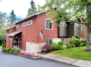 3629 SW Vesta St, Portland, OR 97219