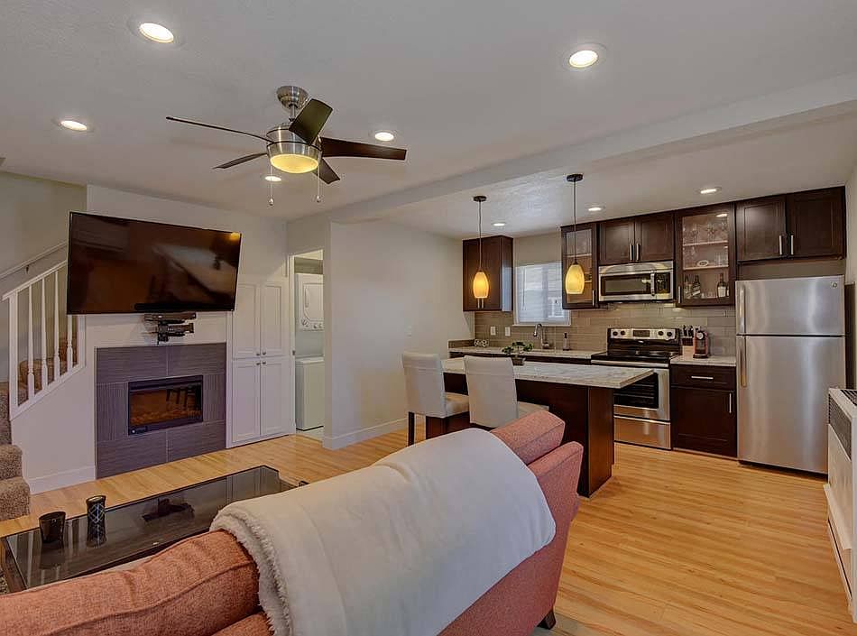 1st image of 20421 Anita Ave #20485